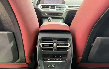BMW 3 серия, 2021 год, 3 000 000 рублей, 12 фотография
