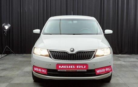 Skoda Rapid I, 2015 год, 947 000 рублей, 2 фотография