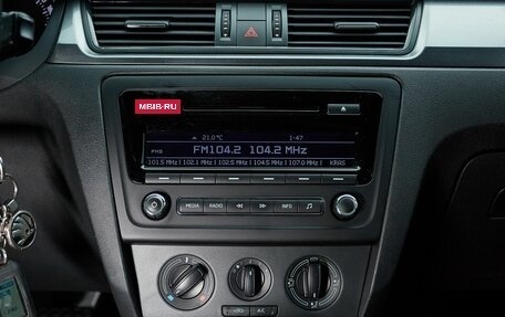Skoda Rapid I, 2015 год, 947 000 рублей, 17 фотография