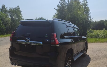 Toyota Land Cruiser Prado 150 рестайлинг 2, 2019 год, 4 850 000 рублей, 5 фотография