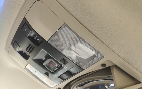 Toyota Land Cruiser Prado 150 рестайлинг 2, 2019 год, 4 850 000 рублей, 9 фотография