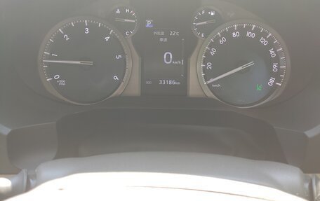 Toyota Land Cruiser Prado 150 рестайлинг 2, 2019 год, 4 850 000 рублей, 10 фотография