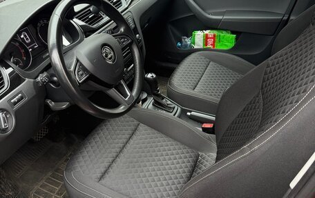 Skoda Rapid I, 2018 год, 1 200 000 рублей, 6 фотография