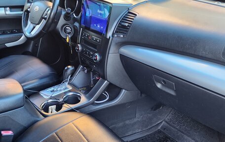 KIA Sorento II рестайлинг, 2010 год, 999 999 рублей, 5 фотография