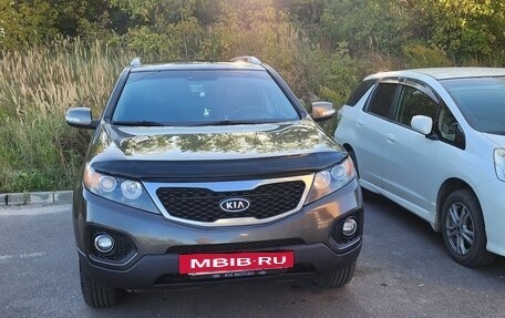 KIA Sorento II рестайлинг, 2010 год, 999 999 рублей, 3 фотография
