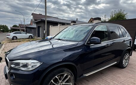 BMW X5, 2017 год, 3 200 000 рублей, 3 фотография