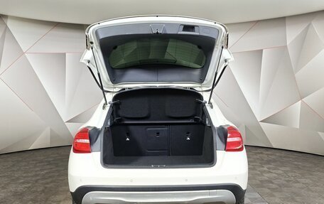 Mercedes-Benz GLA, 2016 год, 1 549 000 рублей, 12 фотография