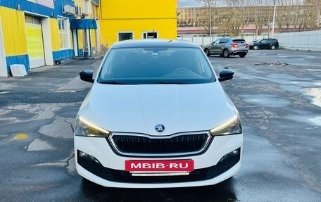 Skoda Rapid II, 2020 год, 2 400 000 рублей, 21 фотография