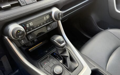 Toyota RAV4, 2020 год, 3 895 000 рублей, 17 фотография