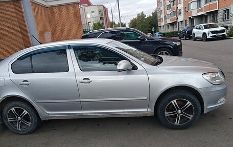 Skoda Octavia, 2011 год, 800 000 рублей, 2 фотография
