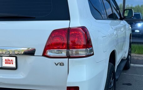 Toyota Land Cruiser 200, 2010 год, 2 450 000 рублей, 3 фотография