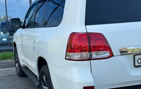 Toyota Land Cruiser 200, 2010 год, 2 450 000 рублей, 6 фотография