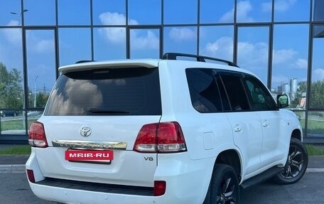 Toyota Land Cruiser 200, 2010 год, 2 450 000 рублей, 9 фотография