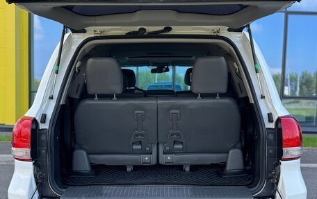 Toyota Land Cruiser 200, 2010 год, 2 450 000 рублей, 29 фотография
