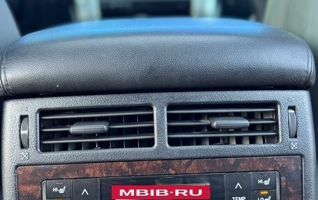 Toyota Land Cruiser 200, 2010 год, 2 450 000 рублей, 28 фотография