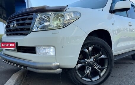 Toyota Land Cruiser 200, 2010 год, 2 450 000 рублей, 21 фотография