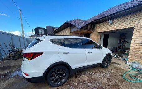 Hyundai Santa Fe III рестайлинг, 2017 год, 2 290 000 рублей, 2 фотография