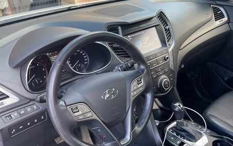 Hyundai Santa Fe III рестайлинг, 2017 год, 2 290 000 рублей, 13 фотография