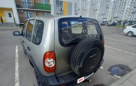 Chevrolet Niva I рестайлинг, 2015 год, 570 000 рублей, 6 фотография
