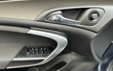 Opel Insignia II рестайлинг, 2011 год, 700 000 рублей, 13 фотография