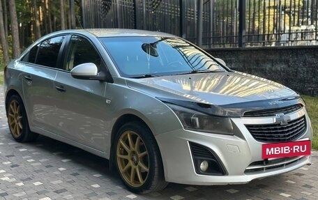 Chevrolet Cruze II, 2013 год, 620 000 рублей, 3 фотография