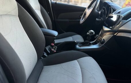 Chevrolet Cruze II, 2013 год, 620 000 рублей, 18 фотография