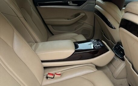 Audi A8, 2010 год, 1 120 000 рублей, 4 фотография