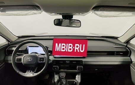 Toyota RAV4, 2026 год, 4 690 000 рублей, 13 фотография