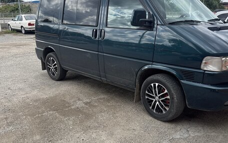 Volkswagen Multivan T4, 2002 год, 1 900 000 рублей, 2 фотография