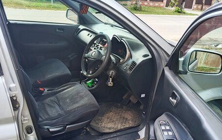Honda HR-V I, 2002 год, 300 000 рублей, 13 фотография