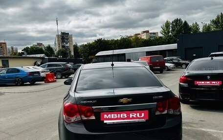 Chevrolet Cruze II, 2013 год, 640 000 рублей, 4 фотография