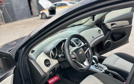 Chevrolet Cruze II, 2013 год, 640 000 рублей, 11 фотография