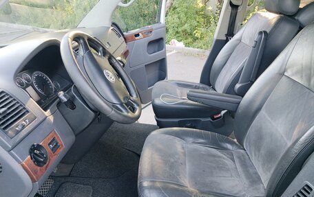 Volkswagen Multivan T5, 2008 год, 1 550 000 рублей, 8 фотография