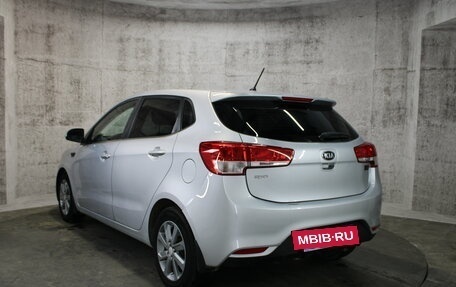 KIA Rio III рестайлинг, 2016 год, 915 000 рублей, 8 фотография