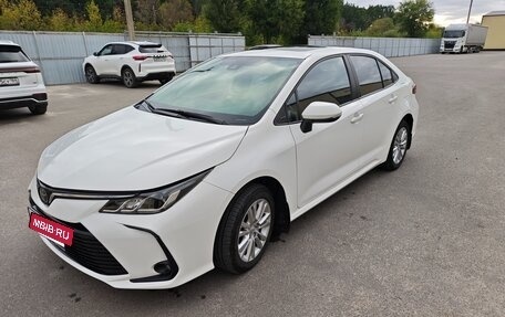 Toyota Corolla, 2021 год, 2 120 000 рублей, 3 фотография