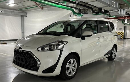 Toyota Sienta II, 2021 год, 1 435 000 рублей, 3 фотография