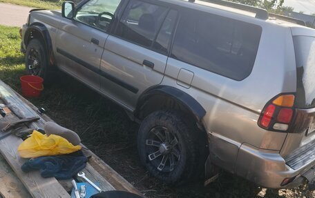 Mitsubishi Montero Sport, 2001 год, 650 000 рублей, 4 фотография