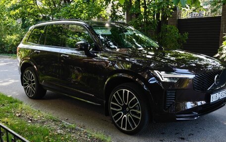 Volvo XC90 II рестайлинг, 2025 год, 8 100 000 рублей, 4 фотография