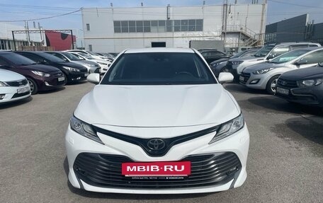 Toyota Camry, 2021 год, 2 199 000 рублей, 3 фотография