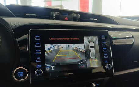 Toyota Hilux VIII, 2025 год, 8 400 000 рублей, 12 фотография