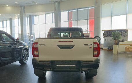 Toyota Hilux VIII, 2025 год, 8 400 000 рублей, 16 фотография