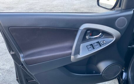 Toyota RAV4, 2011 год, 1 470 000 рублей, 16 фотография