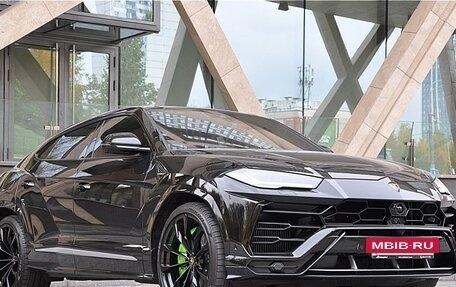 Lamborghini Urus I, 2021 год, 27 000 000 рублей, 2 фотография
