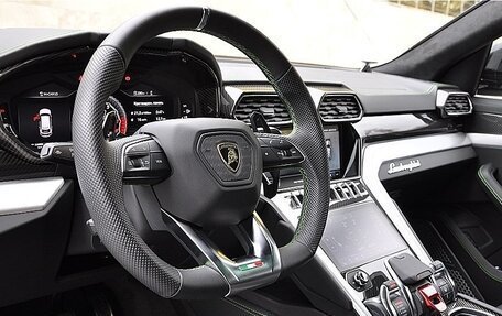 Lamborghini Urus I, 2021 год, 27 000 000 рублей, 5 фотография