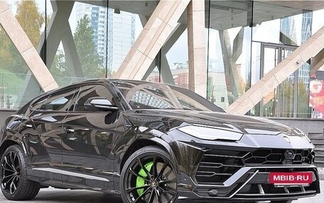 Lamborghini Urus I, 2021 год, 27 000 000 рублей, 19 фотография
