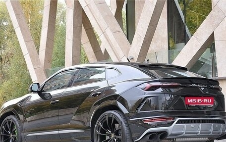 Lamborghini Urus I, 2021 год, 27 000 000 рублей, 16 фотография