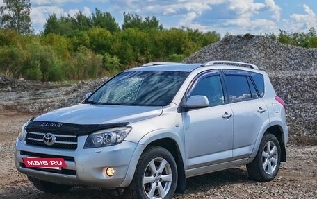 Toyota RAV4, 2007 год, 950 000 рублей, 2 фотография