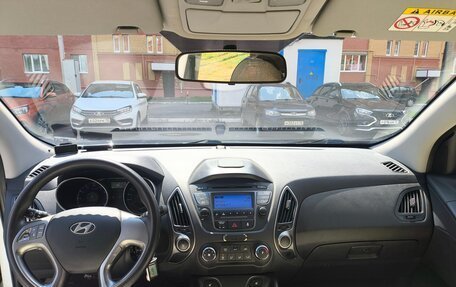 Hyundai ix35 I рестайлинг, 2015 год, 1 300 000 рублей, 6 фотография
