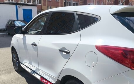 Hyundai ix35 I рестайлинг, 2015 год, 1 300 000 рублей, 2 фотография
