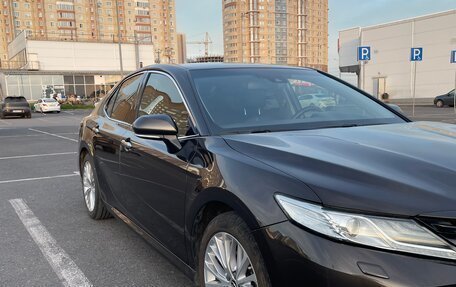 Toyota Camry, 2019 год, 2 450 000 рублей, 7 фотография